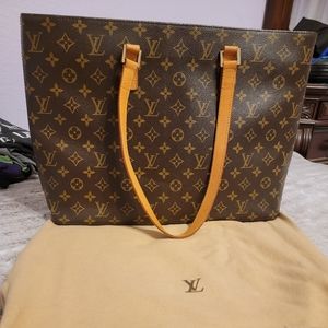 Louis Vuitton LUCO shoulder bag